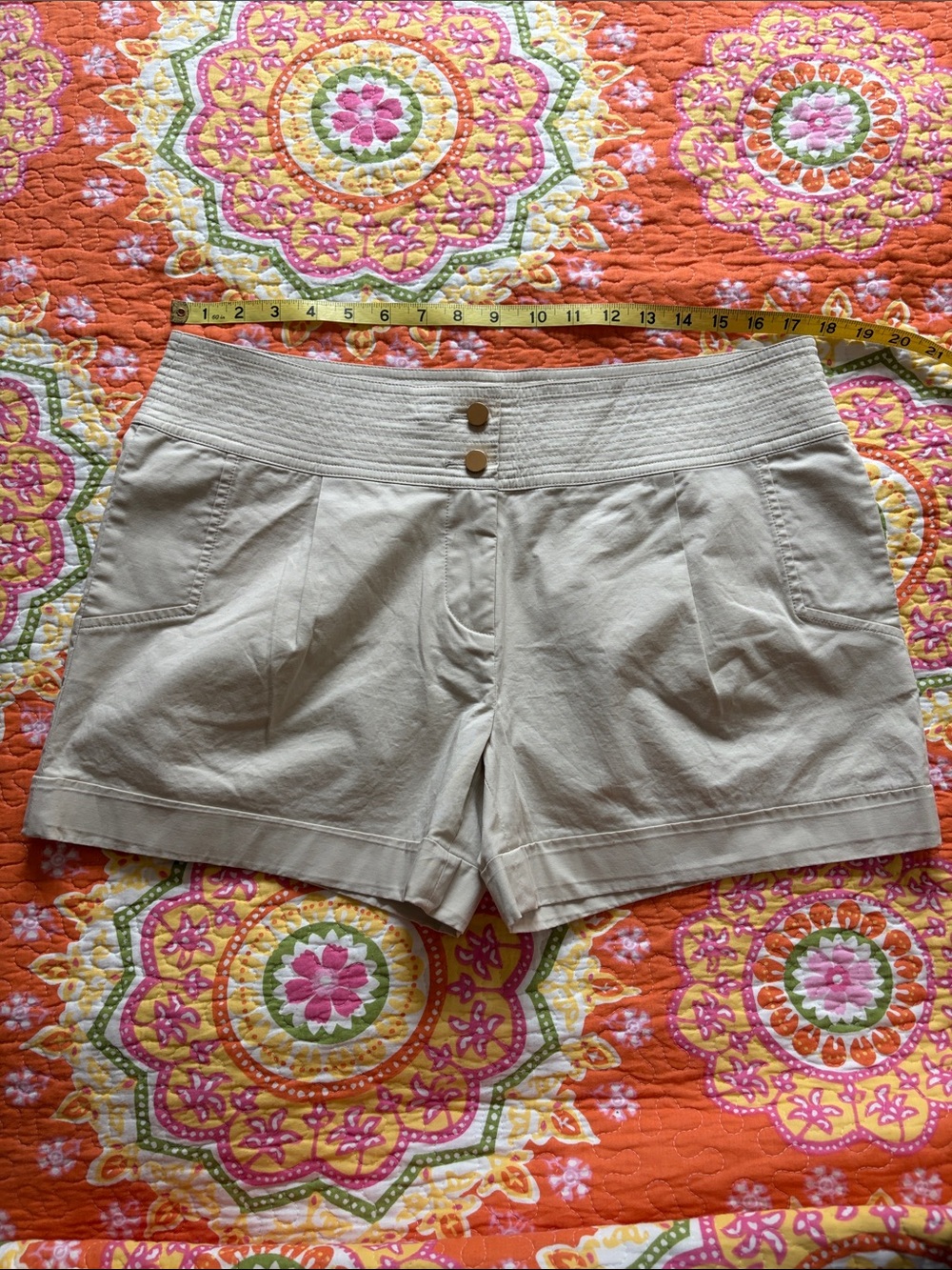 Tory Burch Clarence Chino Cotton Khaki Shorts